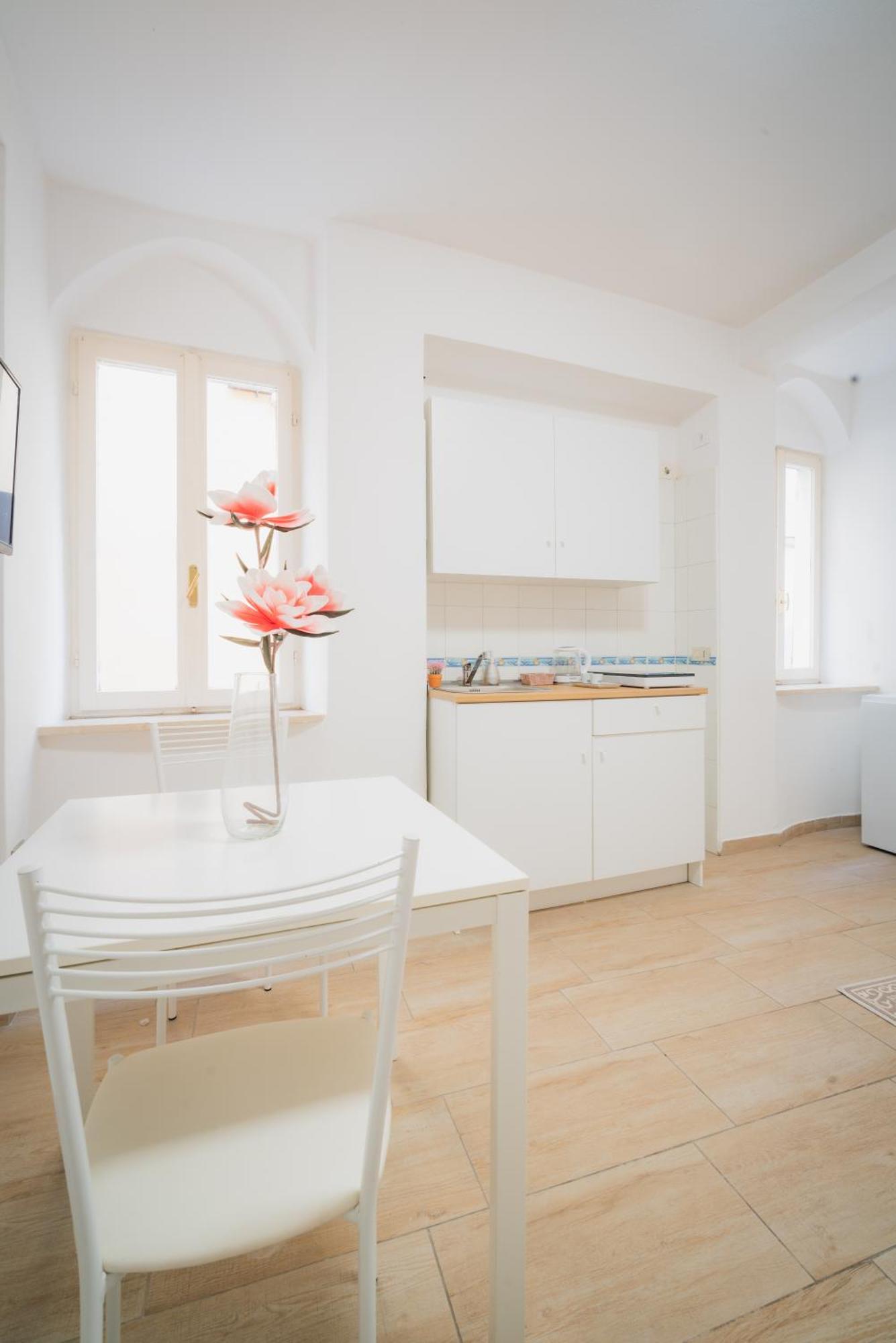 Suite "Castello" Del Garda - Apt Per Coppie Garda Desenzano del Garda Exterior foto